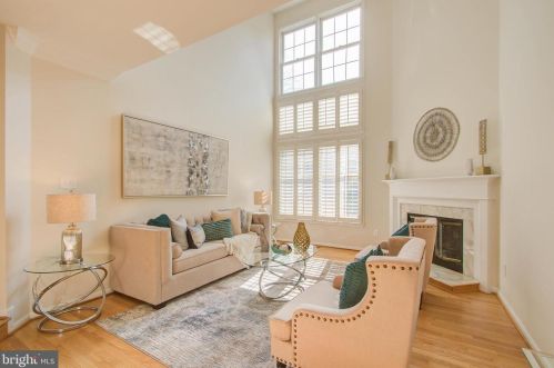 10924 Bloomingdale Dr, Rockville MD 20852-5535 exterior