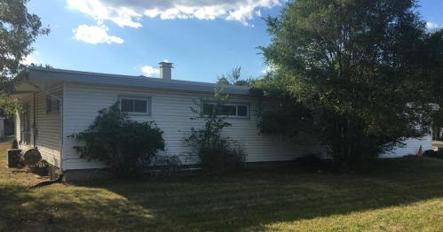 7131 Ash Pl, Gary IN 46403-3919 exterior