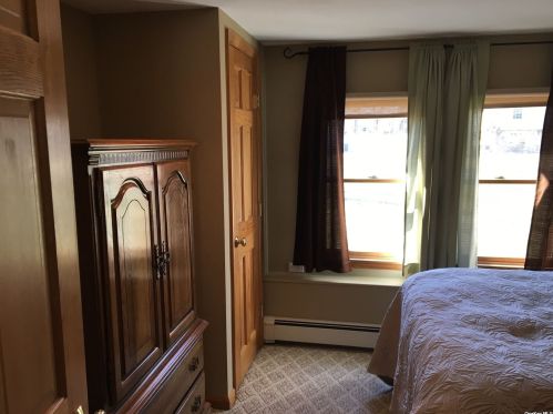 6 Cason Dr, Commack NY 11725-1909 exterior