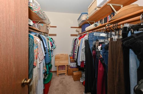 3743 Loomis Rd, Milwaukee WI 53221-1054 exterior