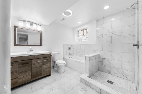 1872 Millard Ave, Chicago IL 60629-4349 exterior