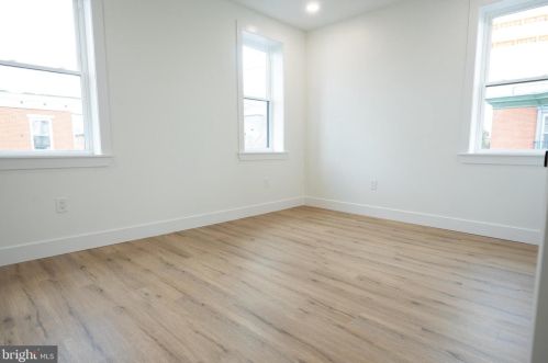 1500 Dickinson St, Philadelphia PA 19146-4757 exterior