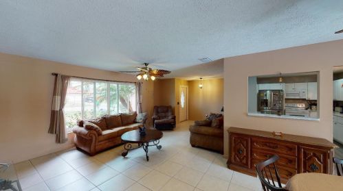 148 Sagamore Ter, Fort Pierce FL 34983-1287 exterior