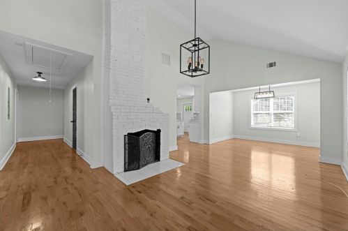 1731 Madrona St, Atlanta GA  30318-6427 exterior