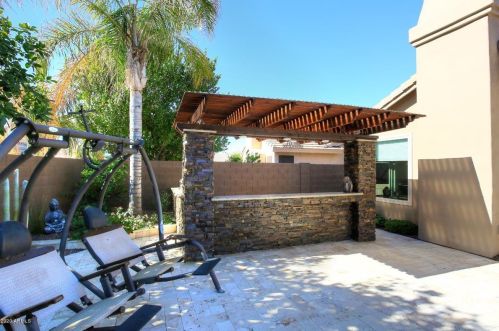 4515 Chisum Trl, Phoenix AZ  85050-8568 exterior