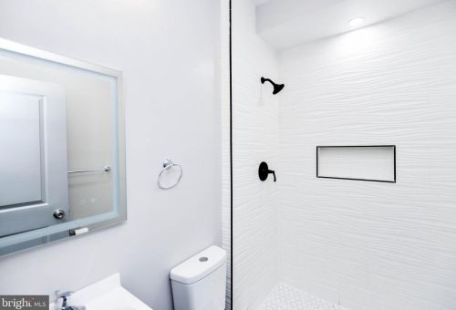 4227 Edson Pl, Washington DC  20019-8023 exterior