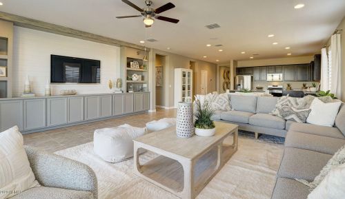 17310 7 Ln, Phoenix AZ 85023-2669 exterior