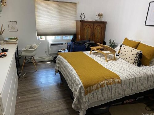 628 226 St, Bronx NY 10466-3967 exterior