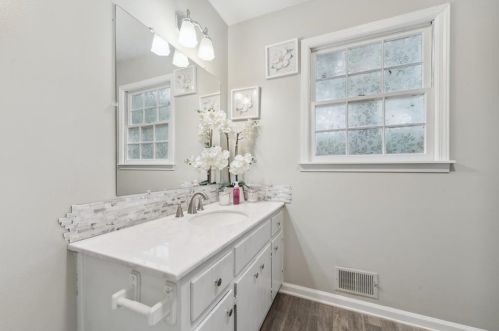 2524 Springdale Dr, Lithonia GA  30078-3766 exterior