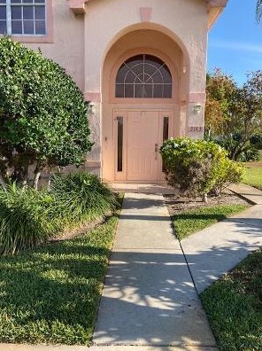 2113 Wild Meadow Cir, Fort Pierce, FL 34952-8143