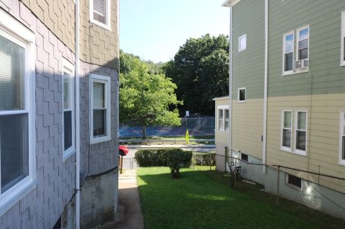 197 Belmont St, Worcester MA 01604-5201 exterior