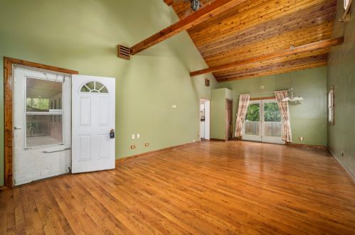 1816 Hickory St, Joliet IL 60403-2542 exterior