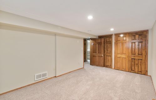 3238 105th St, Milwaukee WI 53222-3325 exterior