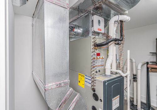 2905 77th Ave, Chicago IL  60707-1108 exterior