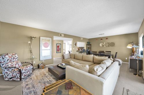 4031 Charter Oak Rd, Phoenix AZ 85032-7470 exterior