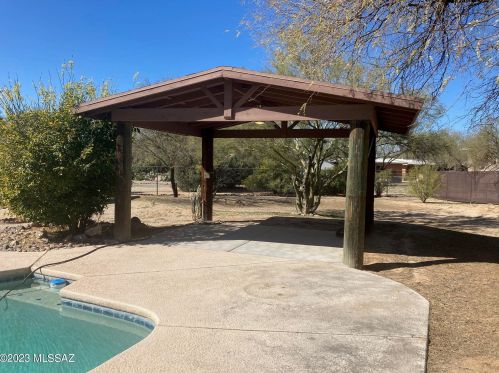 1522 Dawn Dr, Tucson AZ  85704-2107 exterior