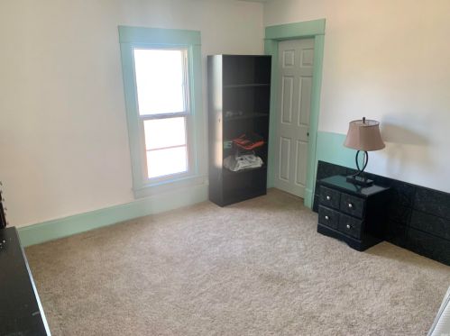 116 Broadway St, Mishawaka IN 46545-6135 exterior