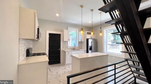 5122 Marvine St, Philadelphia PA 19141-2814 exterior