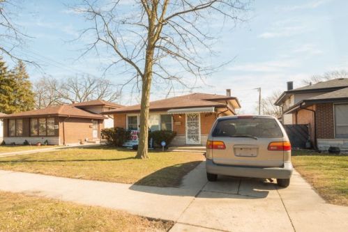 14541 Minerva Ave, Dolton, IL 60419-1926