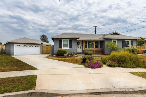 1412 Naples Pl, Fullerton CA  92833-4432 exterior