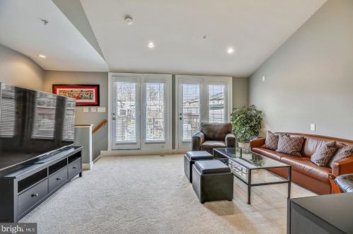 12458 Ansin Circle Dr, Rockville MD  20854-6900 exterior