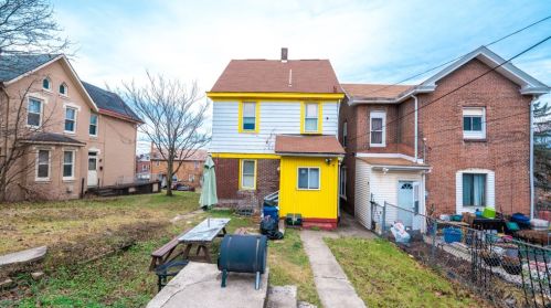 36 Grape St, Pittsburgh PA  15210-2022 exterior