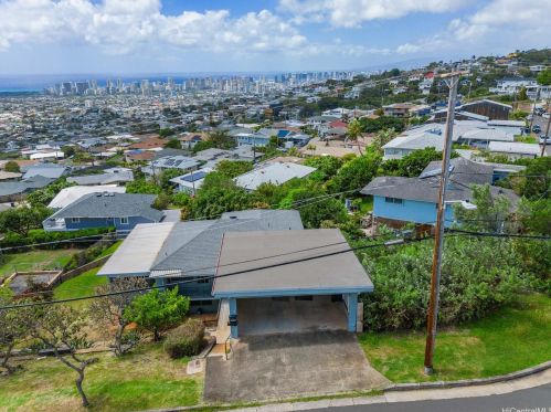 1986 Paula Dr, Honolulu HI  96816-3940 exterior