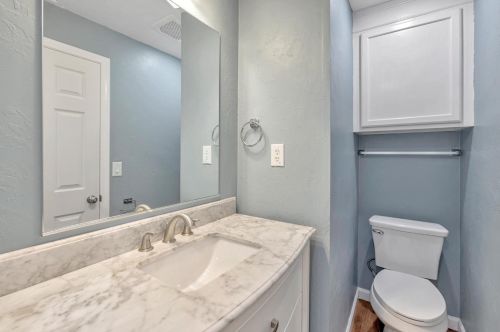 1323 School St, Folsom CA  95630-3335 exterior