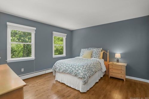 67 Ritch Dr, Ridgefield CT 06877-2815 exterior