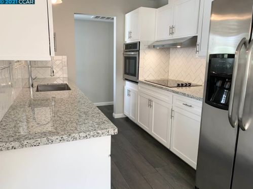 1236 Cape Cod Ct, Concord CA 94521-3315 exterior