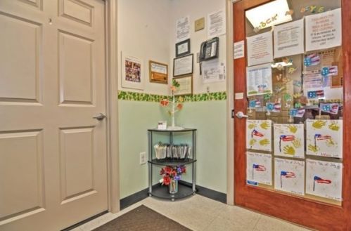 104 Winter St, Taunton, MA 02780-1935