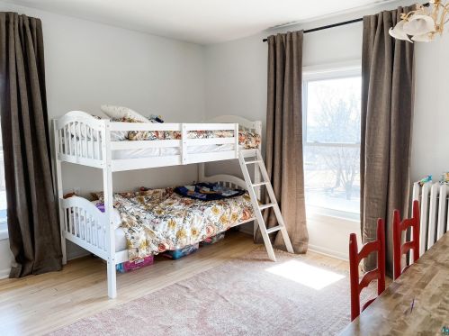 5607 8 St, Duluth MN 55807-1322 exterior