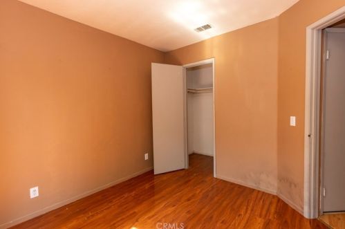 138 Valencia Dr, Fullerton CA 92833-3231 exterior