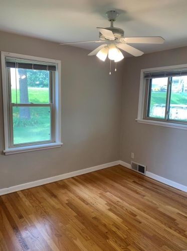 8709 Del Vis Dr, Saint Louis MO 63126-1923 exterior