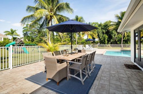 143 Mahogany Dr, Naples FL exterior