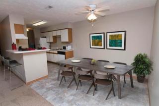 3203 121st Plz, Omaha NE  68164-4101 exterior