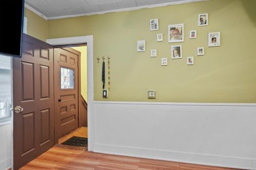 203 Burnside Ave, Woonsocket RI 02895-2188 exterior