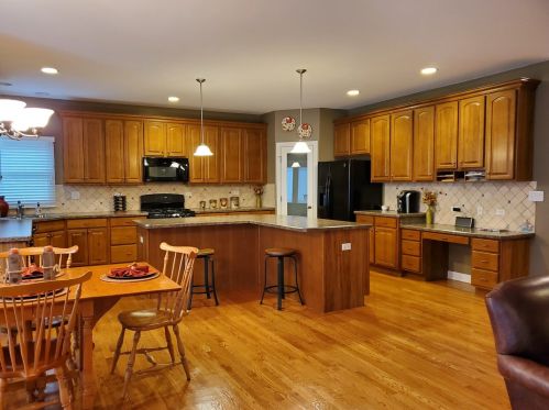 2203 Timberline Trl, Bull Valley IL 60098-8759 exterior