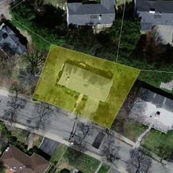 197 Evelyn Rd, Newton MA 02468-1022 aerial view