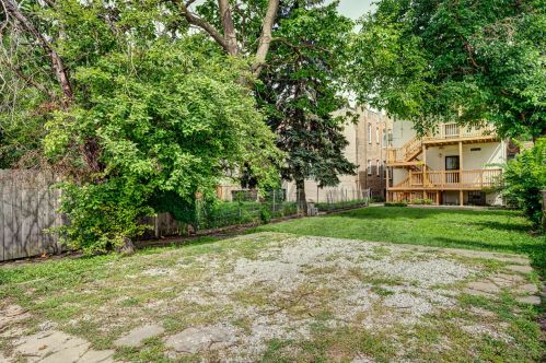 361 70 Pl, Chicago IL 60637-4603 exterior