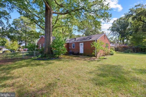 7902 Ashton St, Alexandria VA 22309-1341 exterior