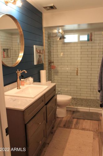 10215 26th St, Phoenix AZ 85050-1906 exterior