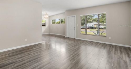 1920 Crenshaw St, Tampa FL  33610-1036 exterior