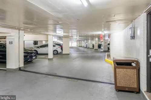 8370 Greensboro Dr, Mc Lean VA  22102-3515 exterior