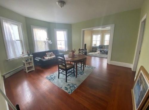 30 Penn St, Providence RI  02909-1002 exterior