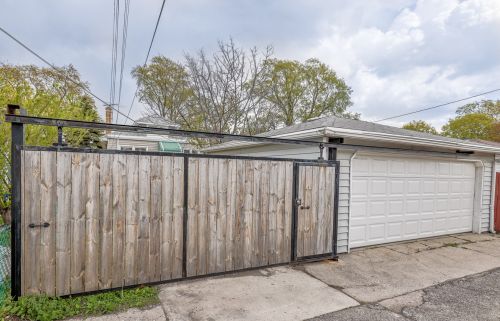 3916 Sayre Ave, Chicago IL  60634-2329 exterior