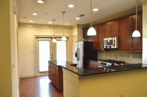 1192 Lavista Cir, Atlanta GA  30324-3734 exterior