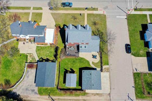 1901 18th Ave, Menominee, MI 49858-3526