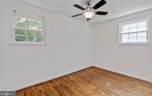 209 Foster Ave, Pittsburgh PA 15205-2352 exterior