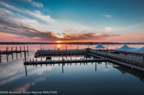 518 7 Ave, Belmar NJ 07719-2212 exterior